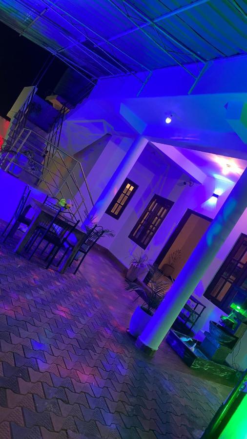 Lali Beach Villa Trincomalee Buitenkant foto