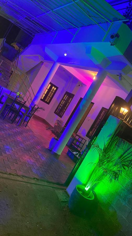 Lali Beach Villa Trincomalee Buitenkant foto