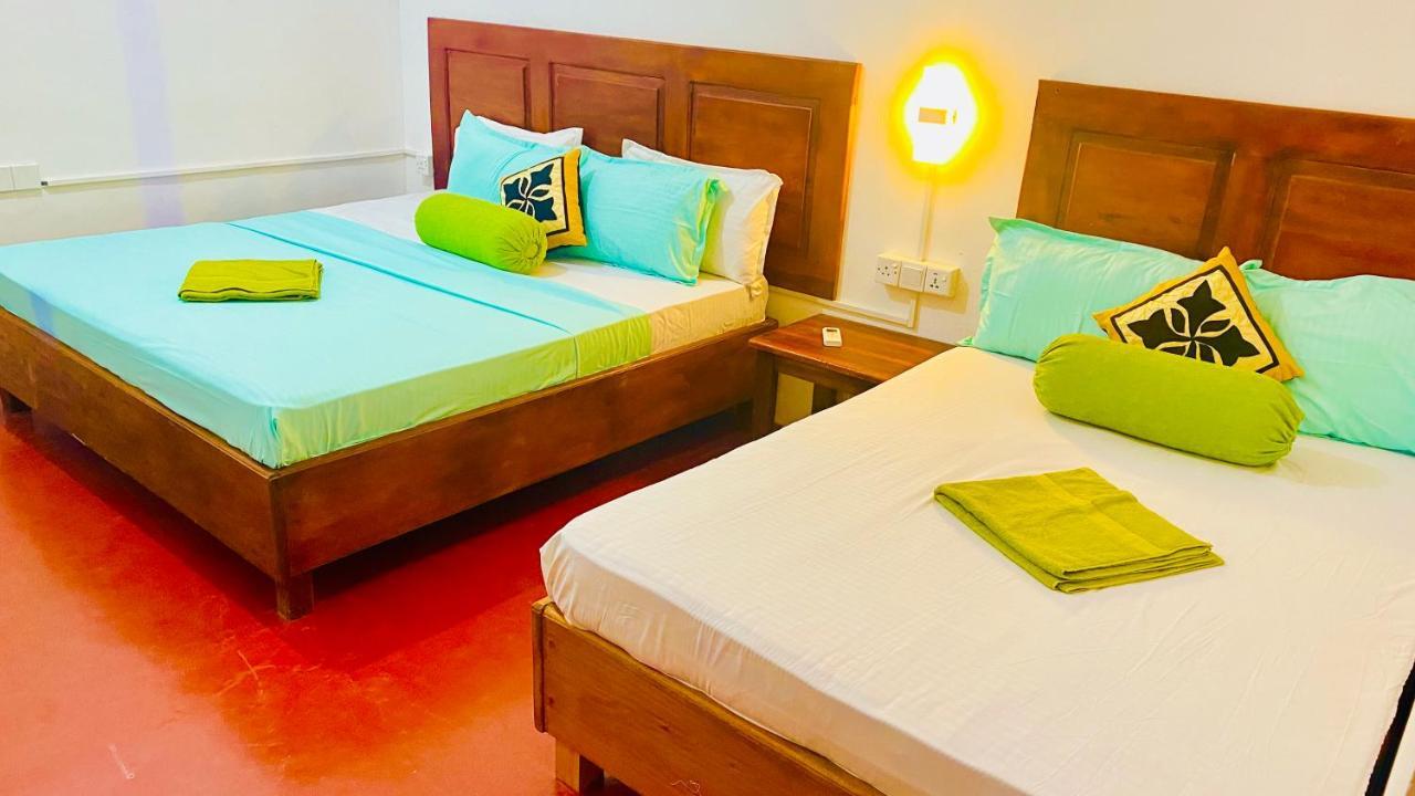 Lali Beach Villa Trincomalee Buitenkant foto