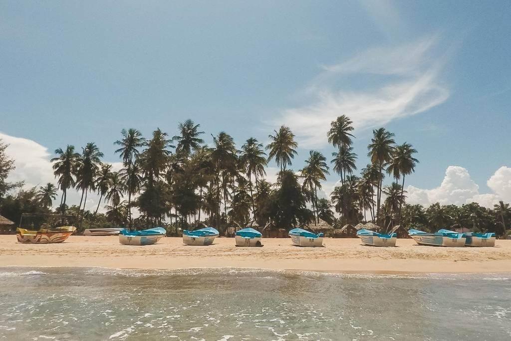 Lali Beach Villa Trincomalee Buitenkant foto